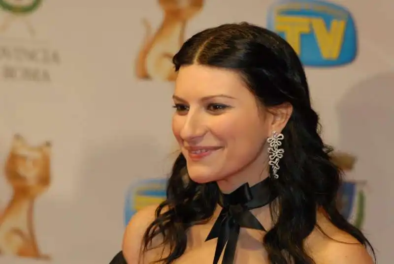 laura pausini  foto di bacco (2)