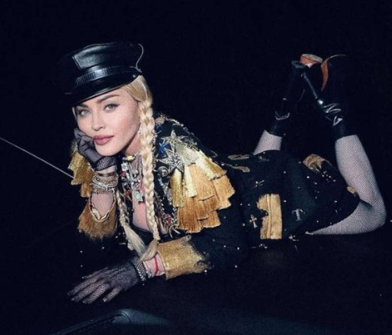 le foto hot di madonna su instagram 6