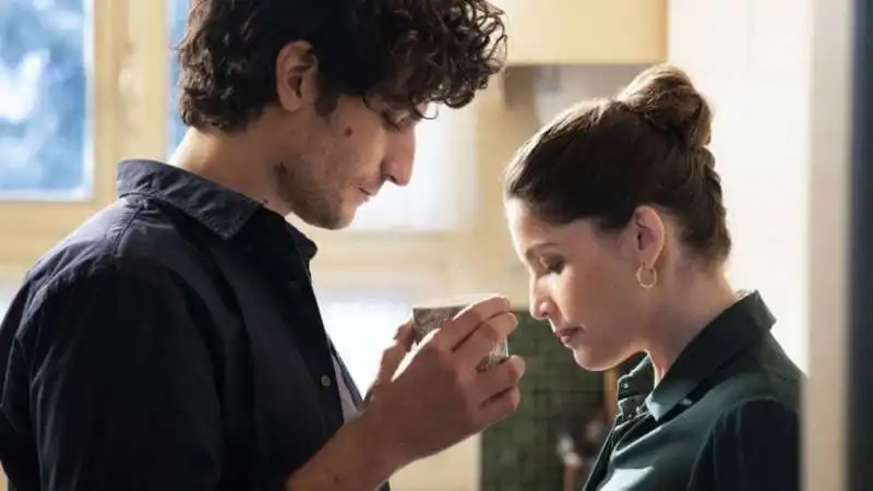 louis garrel laetitia casta   la crociata  2