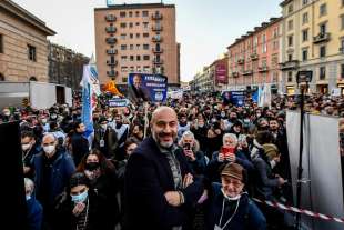 manifestazione no vax a milano 8