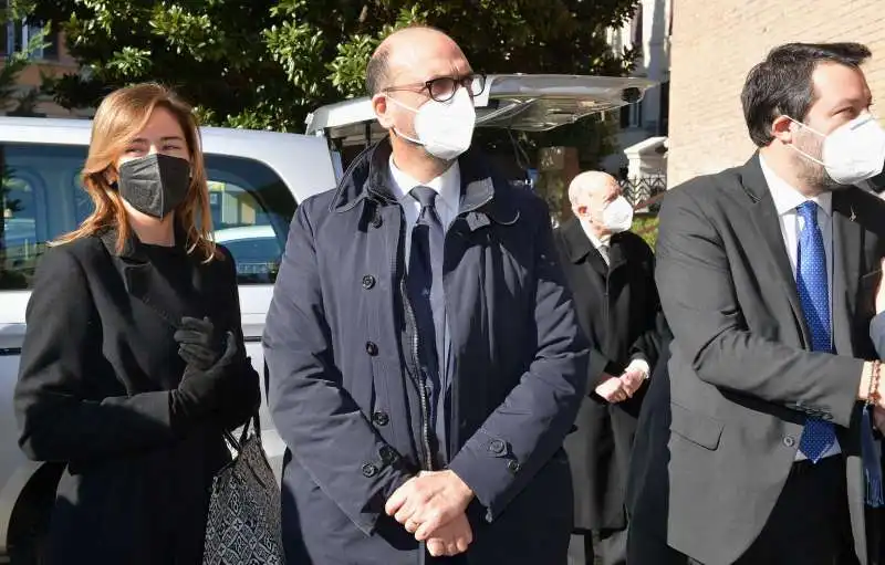 maria elena boschi  angelino alfano  matteo salvini  foto di bacco