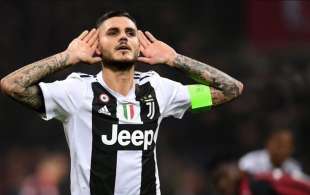 MAURO ICARDI CON LA MAGLIA DELLA JUVENTUS - FOTOMONTAGGIO