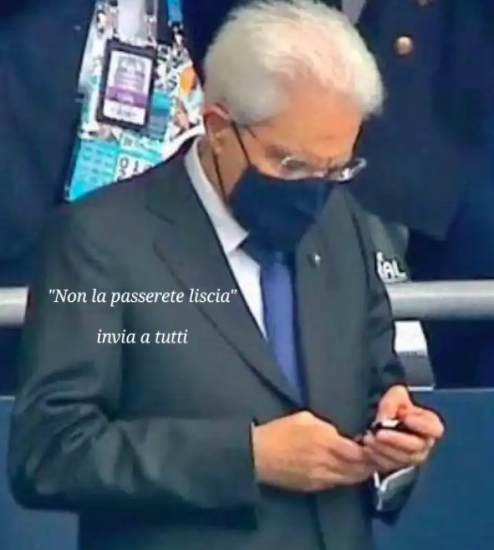 meme su sergio mattarella 23