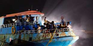 Migranti a Lampedusa 8