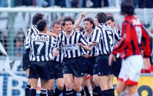 MILAN JUVE 1 A 6 NEL 1997