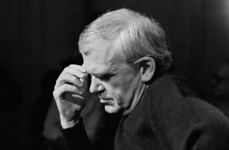 MILAN KUNDERA