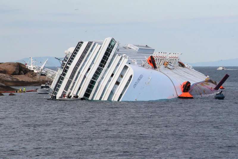 naufragio costa concordia 3