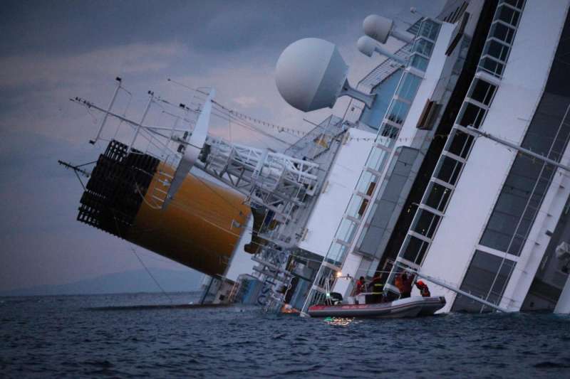 naufragio costa concordia 8