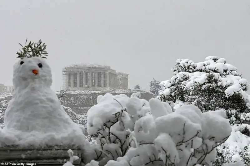 neve in grecia 3