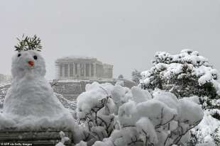 neve in grecia 3