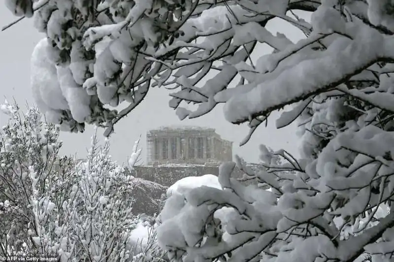 neve in grecia 5