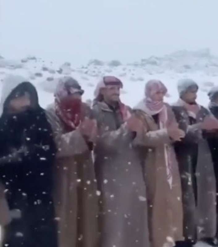 nevicata in arabia saudita 1