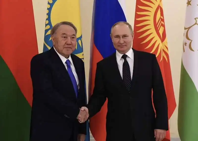 nursultan nazarbayev vladimir putin 