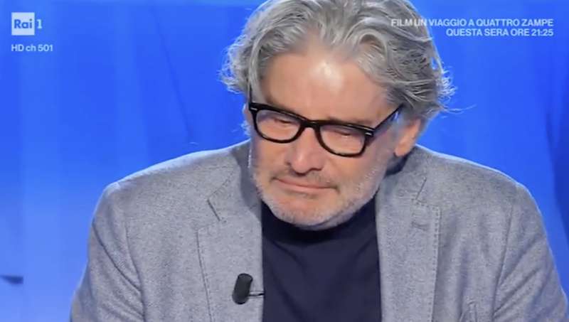 paolo del debbio si commuove a domenica in 3