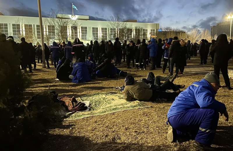 scontri e proteste in kazakistan 17