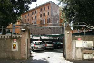 SEGGIO DRIVE IN AL PARCHEGGIO DI MONTECITORIO 1