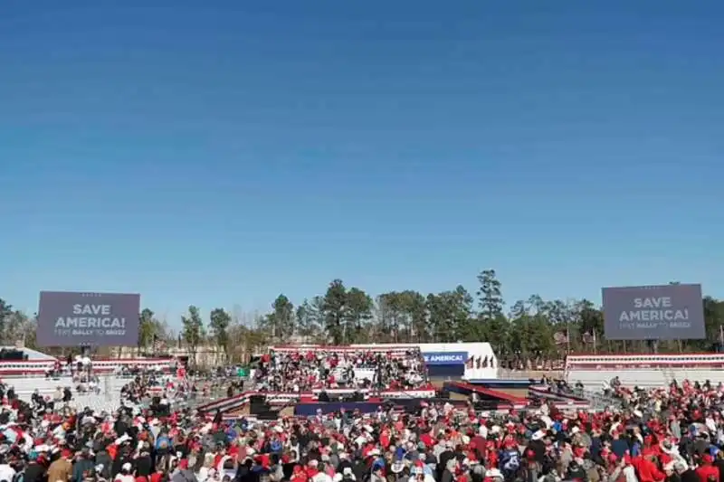 supporter di donald trump   comizio a conroe, texas