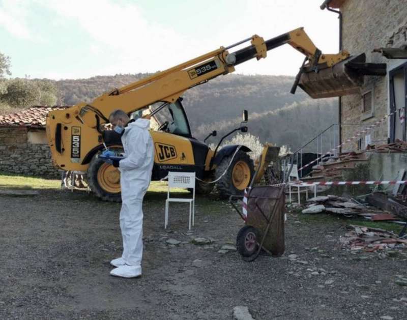 gi tornato a casa l uomo che ad arezzo ha ucciso il vicino di