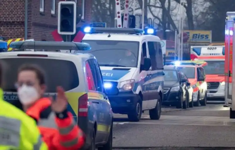 attacco con coltello su un treno in germania 4