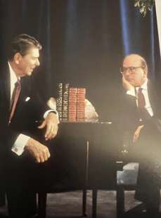 bettino craxi ronald reagan