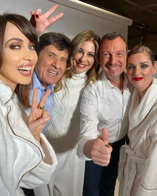 chiara francini   gianni morandi   francesca fagnani amadeus   chiara ferragni 