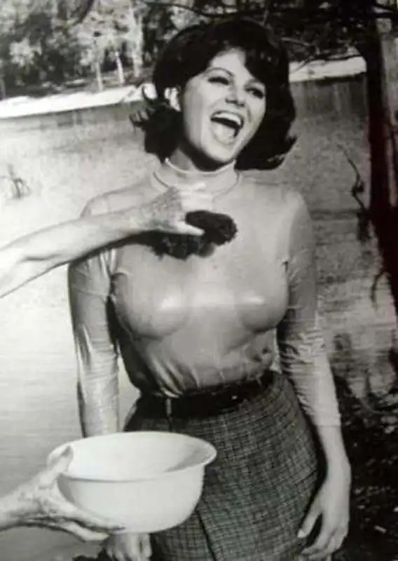 claudia cardinale  