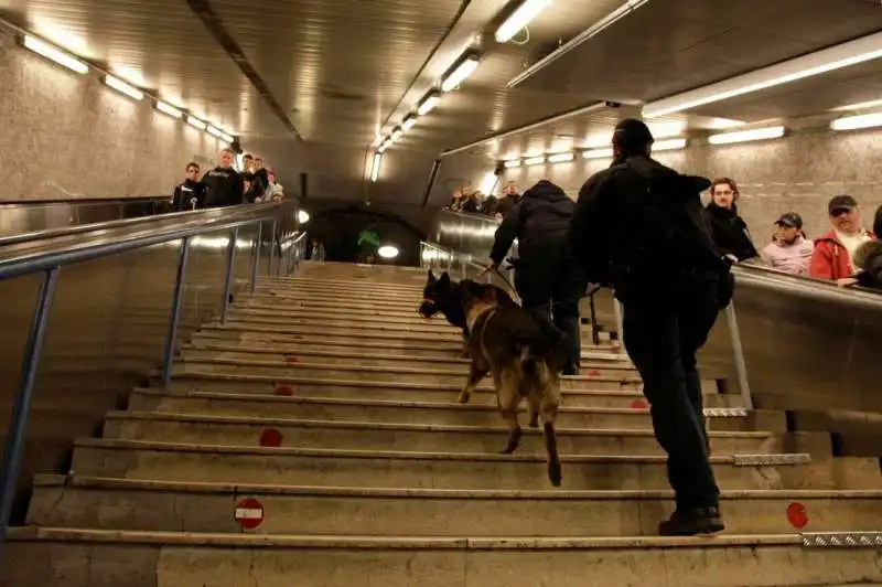 CONTROLLI POLIZIA TERMINI