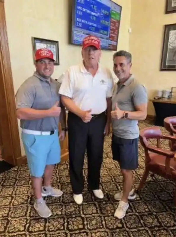 DONALD TRUMP CON IL BOSS DI PHILADELPHIA JOEY MERLINO 