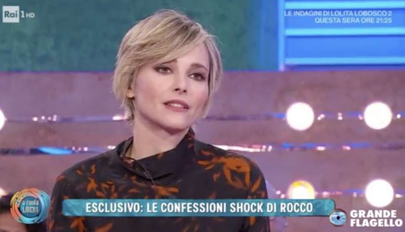 francesca fialdini finta intervista a rocco siffredi 2 1