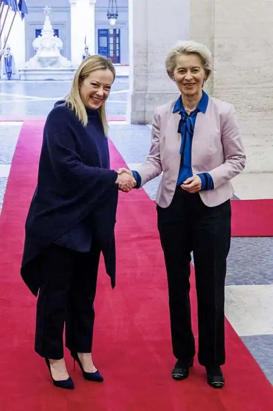 GIORGIA MELONI E ursula von der leyen A ROMA 4