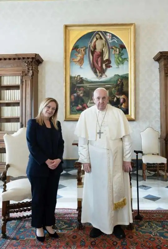 giorgia meloni in udienza da papa francesco 