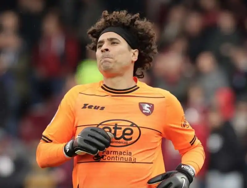 guillermo ochoa 