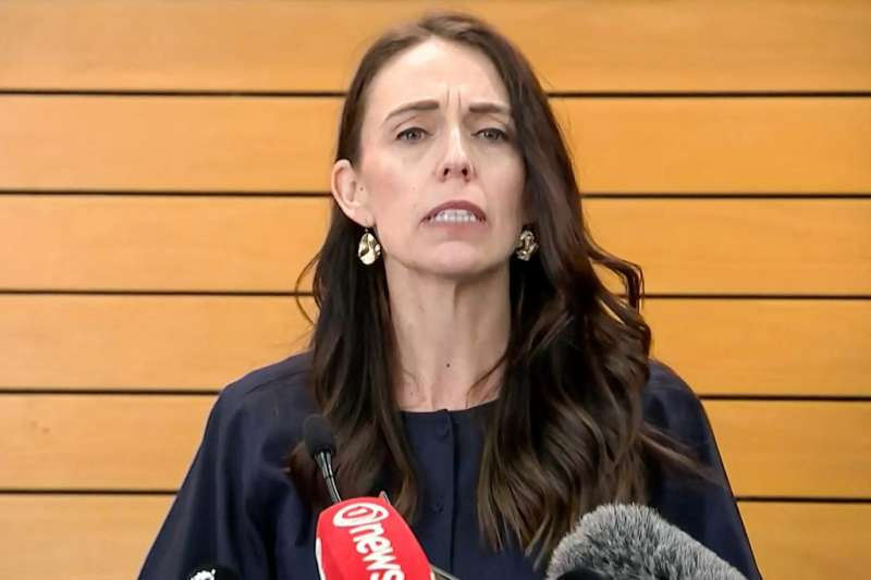 jacinda ardern annunacia le dimissioni