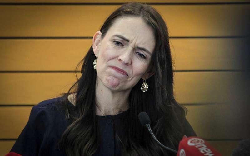 jacinda ardern annunacia le dimissioni 4