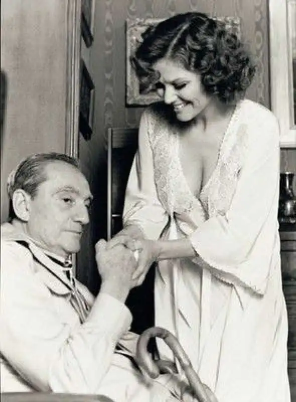 LUCHINO VISCONTI E CLAUDIA CARDINALE 