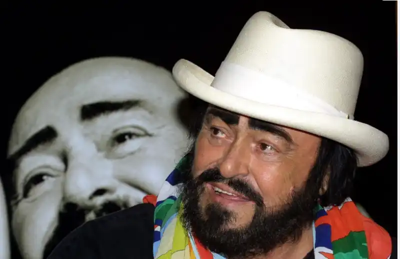 luciano pavarotti