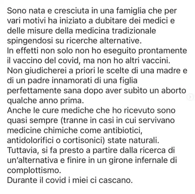 MADAME E LA SPIEGAZIONE SULLA MANCATA VACCINAZIONE 1 DI 4