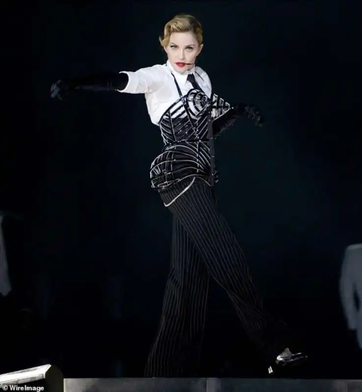 madonna mdna 2012