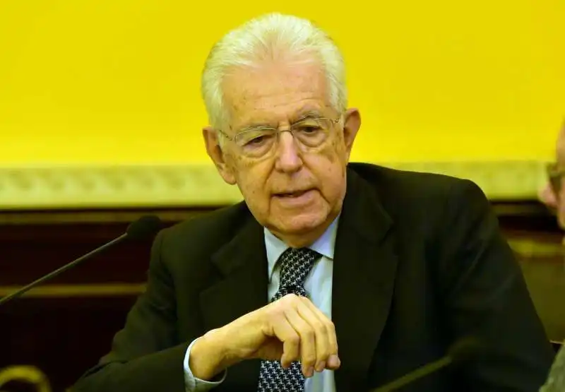 mario monti  foto di bacco (1)