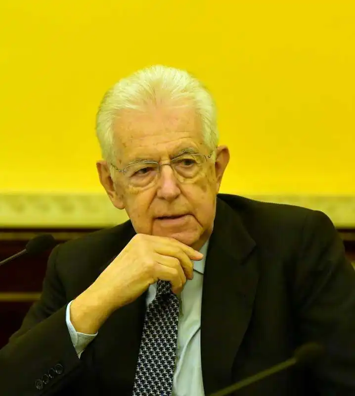 mario monti  foto di bacco (2)