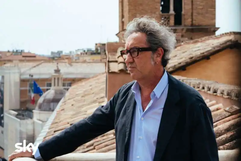 paolo sorrentino chiami il mio agente italia credit sara petraglia 