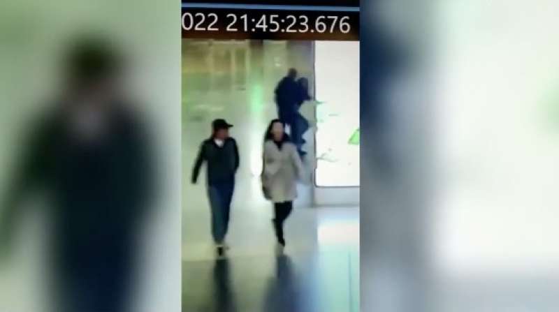 TURISTA ISRAELIANA ACCOLTELLATA ALLA STAZIONE TERMINI