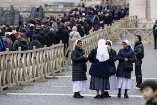 veglia al corpo di ratzinger 4