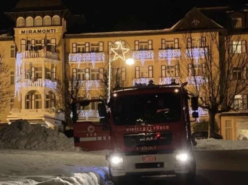 vigili del fuoco hotel miramonti di cortina