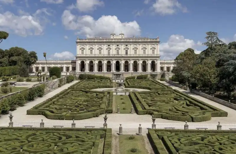 villa albani torlonia 1