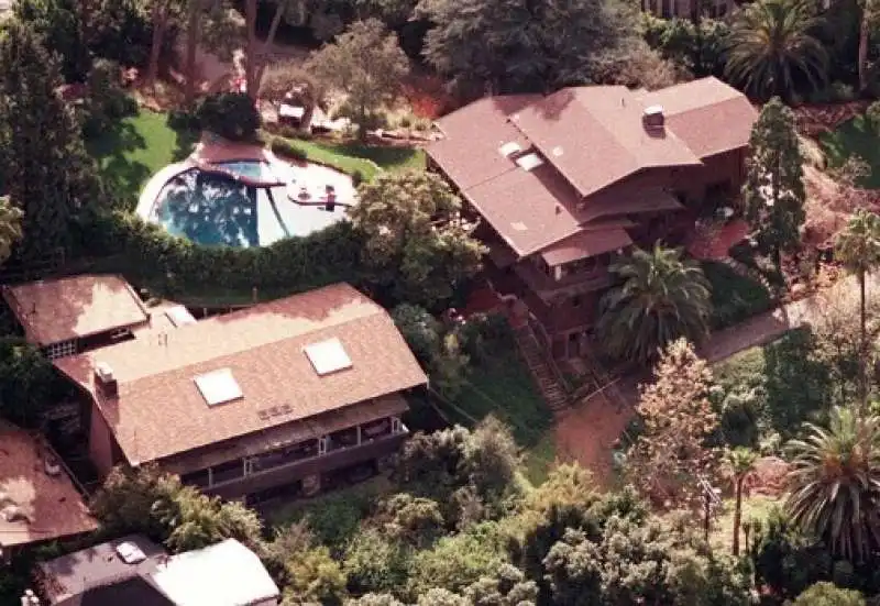 villa di los feliz di brad pitt 6