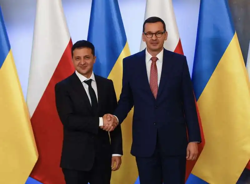 VOLODYMYR ZELENSKY MATEUSZ MORAWIECKI 