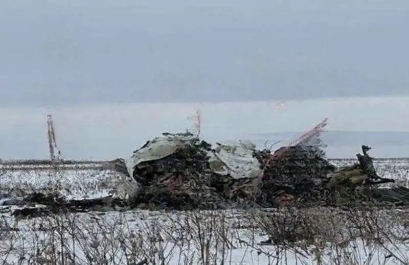 aereo russo si schianta a belgorod   2