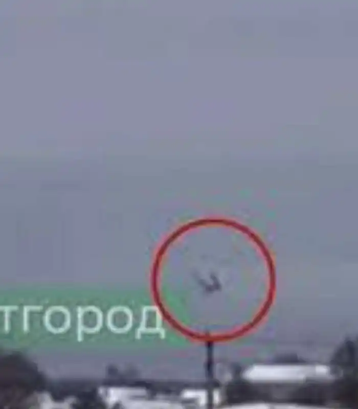 aereo russo si schianta a belgorod   3