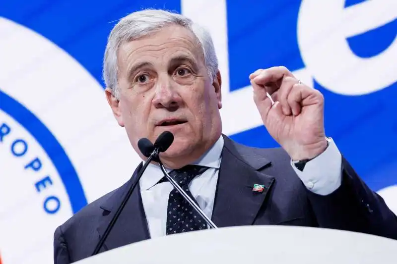 antonio tajani  